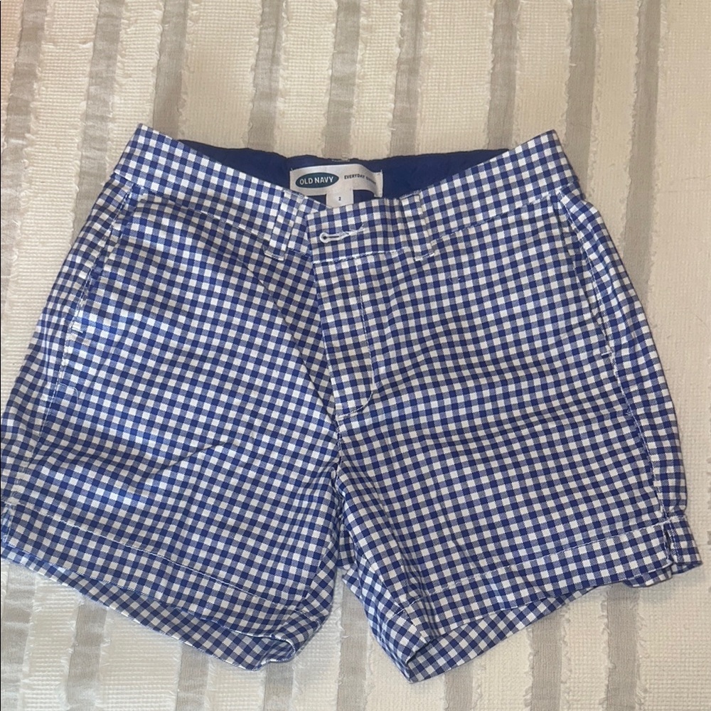 Old Navy Gingham Flat Front Shorts in Blue and White